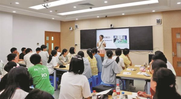 赢翻网配资 “国培计划”学员来锡跟岗学习